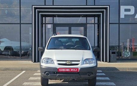 Chevrolet Niva I рестайлинг, 2016 год, 677 000 рублей, 2 фотография