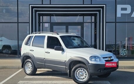 Chevrolet Niva I рестайлинг, 2016 год, 677 000 рублей, 3 фотография