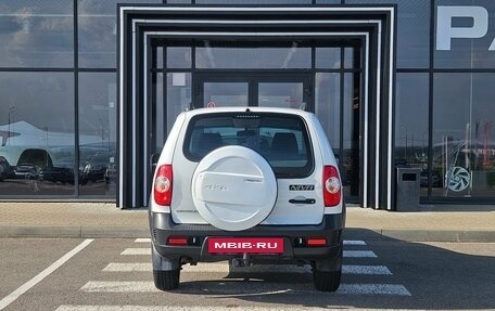 Chevrolet Niva I рестайлинг, 2016 год, 677 000 рублей, 5 фотография