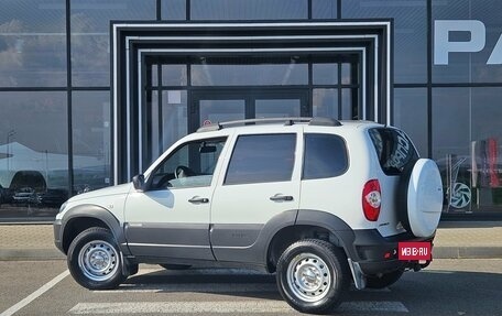 Chevrolet Niva I рестайлинг, 2016 год, 677 000 рублей, 6 фотография