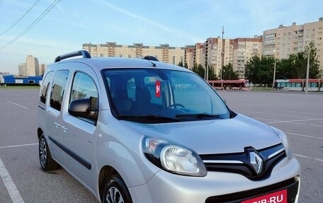 Renault Kangoo II рестайлинг, 2016 год, 1 480 000 рублей, 1 фотография