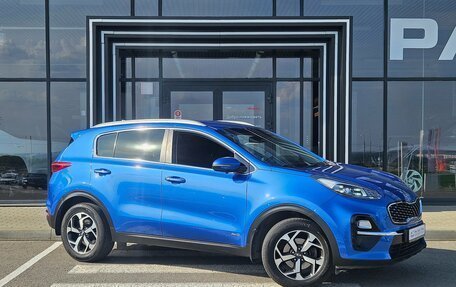 KIA Sportage IV рестайлинг, 2019 год, 2 372 000 рублей, 3 фотография