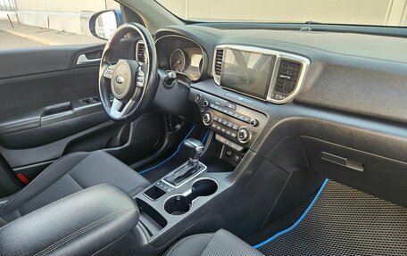 KIA Sportage IV рестайлинг, 2019 год, 2 372 000 рублей, 8 фотография