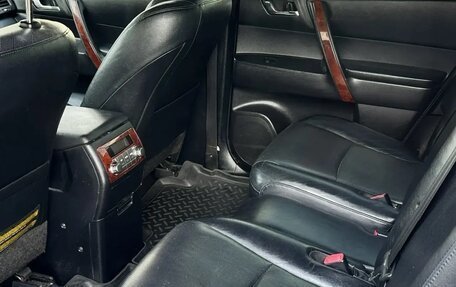Toyota Highlander III, 2011 год, 2 200 000 рублей, 14 фотография