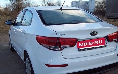 KIA Rio III рестайлинг, 2016 год, 1 050 000 рублей, 5 фотография