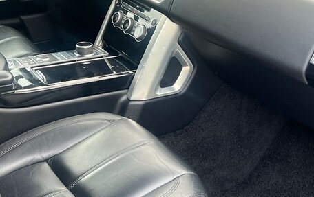 Land Rover Range Rover IV рестайлинг, 2016 год, 3 050 000 рублей, 6 фотография