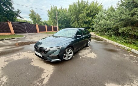 Skoda Octavia RS, 2021 год, 4 990 000 рублей, 6 фотография