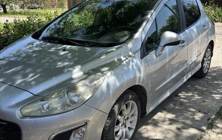 Peugeot 308 II, 2011 год, 500 000 рублей, 2 фотография