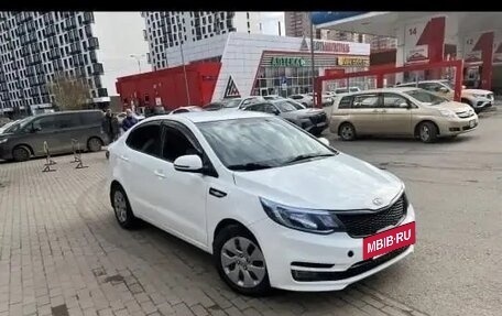 KIA Rio III рестайлинг, 2016 год, 550 000 рублей, 3 фотография