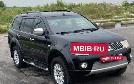 Mitsubishi Pajero Sport II рестайлинг, 2012 год, 955 000 рублей, 2 фотография