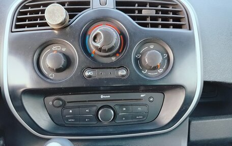 Renault Kangoo II рестайлинг, 2016 год, 1 480 000 рублей, 12 фотография