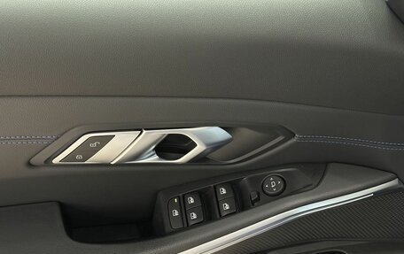 BMW 3 серия, 2021 год, 3 700 000 рублей, 9 фотография