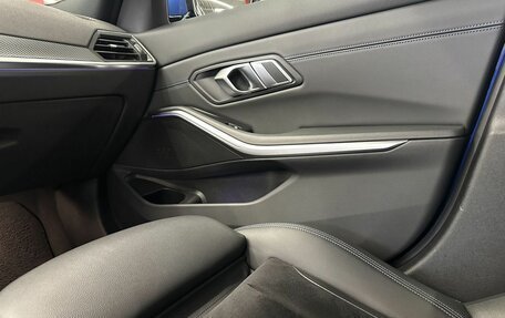 BMW 3 серия, 2021 год, 3 700 000 рублей, 19 фотография