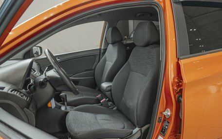 Hyundai Solaris II рестайлинг, 2015 год, 850 000 рублей, 10 фотография