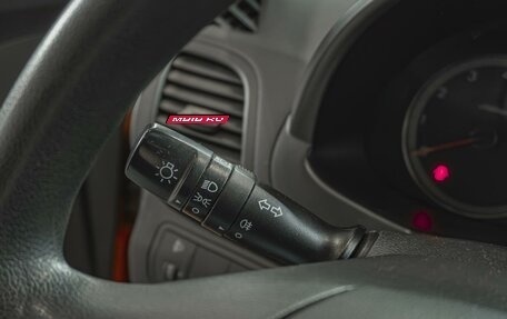 Hyundai Solaris II рестайлинг, 2015 год, 850 000 рублей, 19 фотография