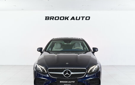 Mercedes-Benz E-Класс, 2019 год, 4 490 000 рублей, 2 фотография