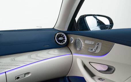Mercedes-Benz E-Класс, 2019 год, 4 490 000 рублей, 22 фотография