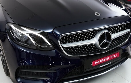 Mercedes-Benz E-Класс, 2019 год, 4 490 000 рублей, 30 фотография