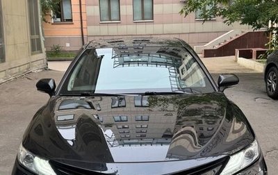 Toyota Camry, 2021 год, 3 000 000 рублей, 1 фотография