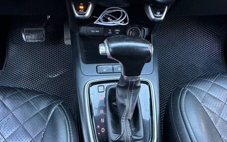 KIA Rio IV, 2018 год, 880 000 рублей, 24 фотография