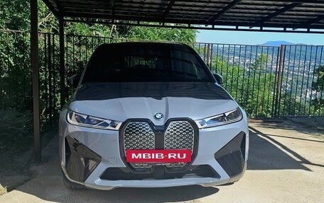 BMW iX, 2022 год, 7 900 000 рублей, 33 фотография