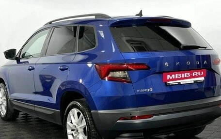 Skoda Karoq I, 2020 год, 2 355 000 рублей, 8 фотография