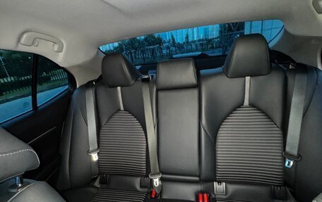 Toyota Camry, 2018 год, 2 550 000 рублей, 8 фотография