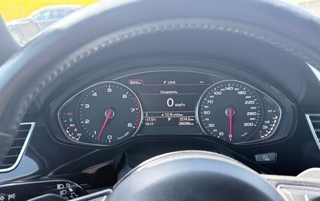 Audi A8, 2012 год, 1 300 000 рублей, 11 фотография