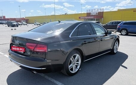 Audi A8, 2012 год, 1 300 000 рублей, 2 фотография
