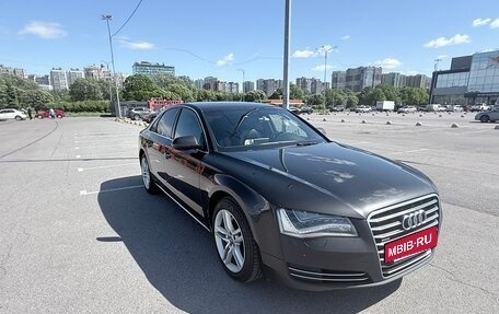 Audi A8, 2012 год, 1 300 000 рублей, 4 фотография