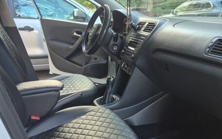 Volkswagen Polo VI (EU Market), 2014 год, 780 000 рублей, 11 фотография