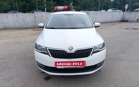 Skoda Rapid I, 2019 год, 1 400 000 рублей, 4 фотография
