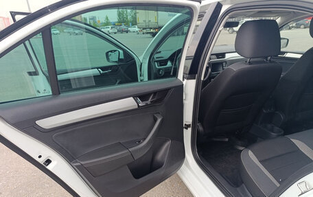 Skoda Rapid I, 2019 год, 1 400 000 рублей, 23 фотография