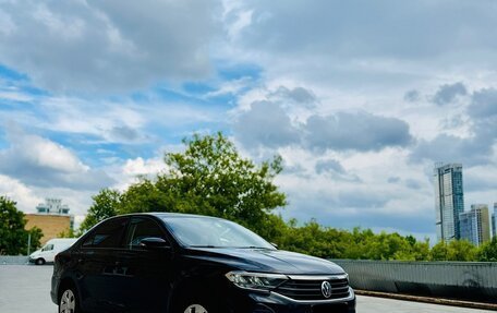 Volkswagen Polo VI (EU Market), 2021 год, 1 620 000 рублей, 2 фотография