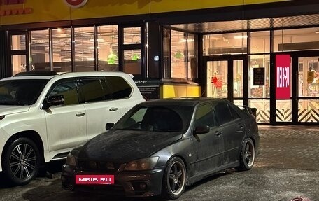 Toyota Altezza, 2000 год, 850 000 рублей, 4 фотография