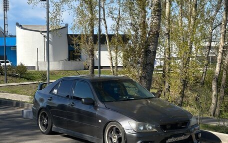 Toyota Altezza, 2000 год, 850 000 рублей, 12 фотография