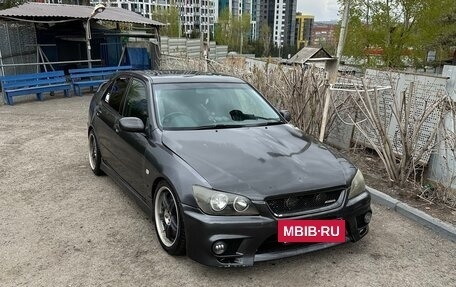 Toyota Altezza, 2000 год, 850 000 рублей, 13 фотография