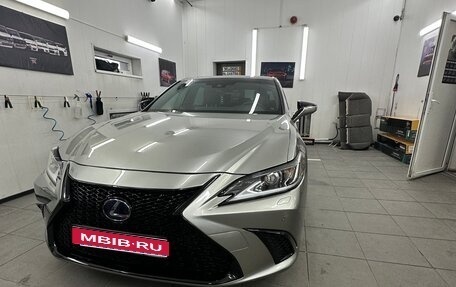 Lexus ES VII, 2019 год, 3 500 000 рублей, 1 фотография