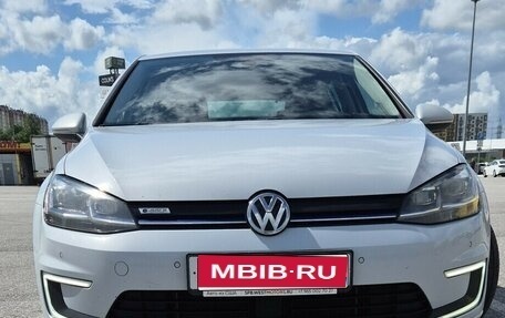Volkswagen Golf VII, 2018 год, 2 200 000 рублей, 1 фотография