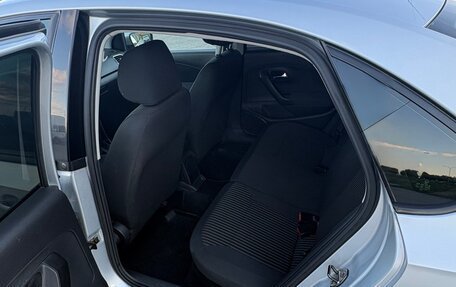 Volkswagen Polo VI (EU Market), 2012 год, 715 000 рублей, 9 фотография