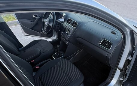 Volkswagen Polo VI (EU Market), 2012 год, 715 000 рублей, 10 фотография