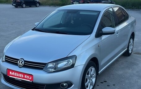 Volkswagen Polo VI (EU Market), 2012 год, 715 000 рублей, 7 фотография