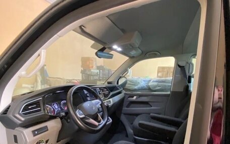 Volkswagen Caravelle T6 рестайлинг, 2020 год, 5 175 000 рублей, 9 фотография