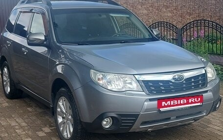 Subaru Forester, 2011 год, 1 100 000 рублей, 3 фотография