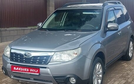 Subaru Forester, 2011 год, 1 100 000 рублей, 2 фотография