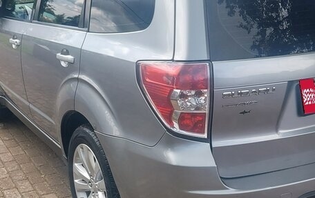 Subaru Forester, 2011 год, 1 100 000 рублей, 6 фотография