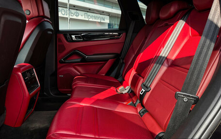 Porsche Cayenne III, 2020 год, 5 997 000 рублей, 21 фотография