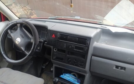 Volkswagen Transporter T4, 2002 год, 700 000 рублей, 6 фотография