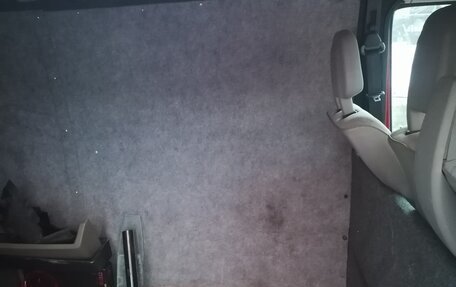 Volkswagen Transporter T4, 2002 год, 700 000 рублей, 8 фотография