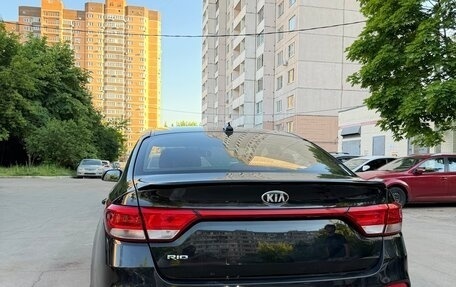 KIA Rio IV, 2018 год, 1 400 000 рублей, 3 фотография